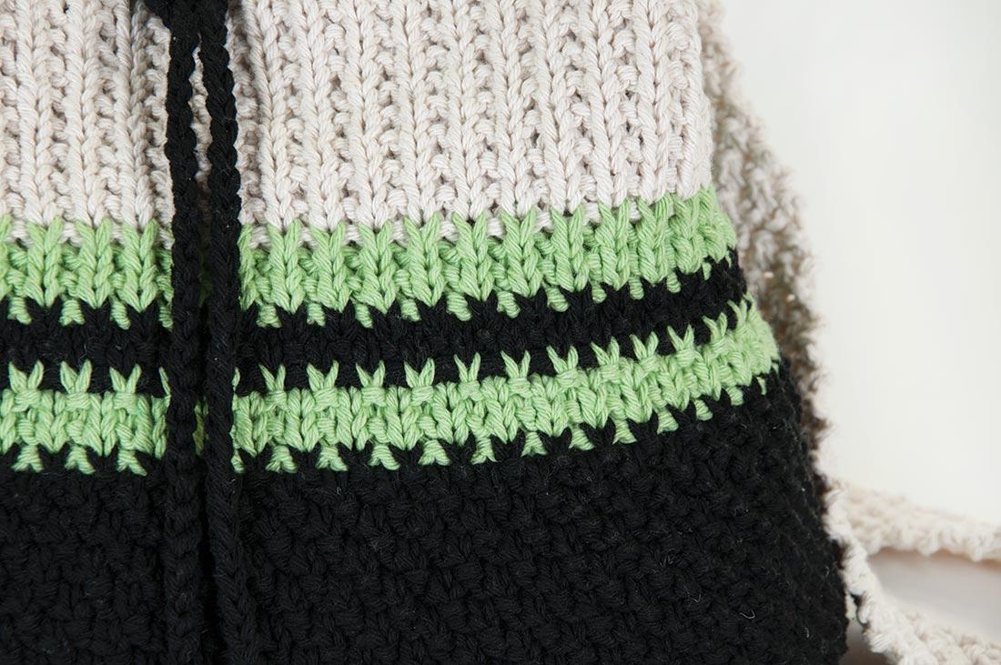 Trendy Knit Bag Pattern