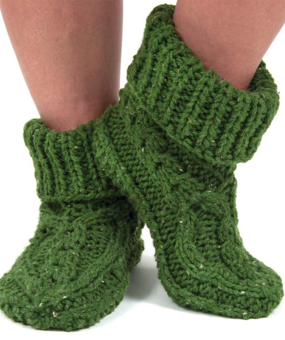 Free Cabled Knit Slippers Pattern