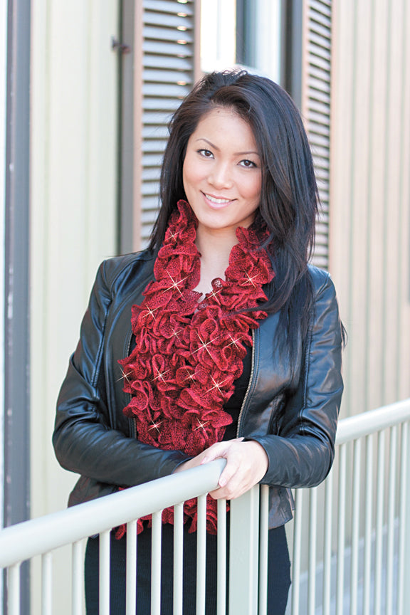 Free Sashay Twilight Scarf Knit Pattern – Mary Maxim