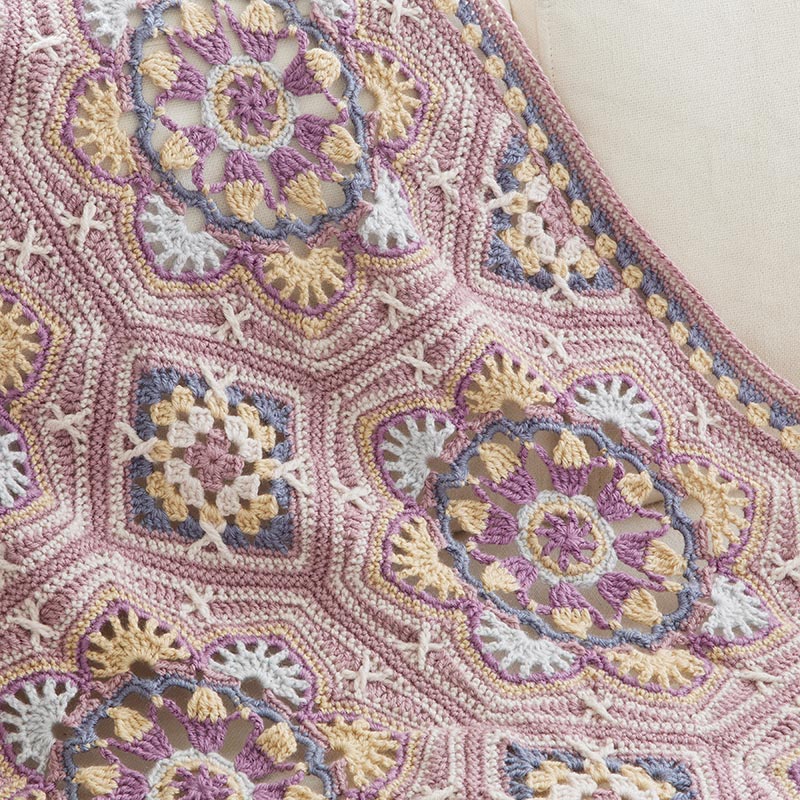 Persian Tiles Throw (Mary Maxim Mellowspun DK)