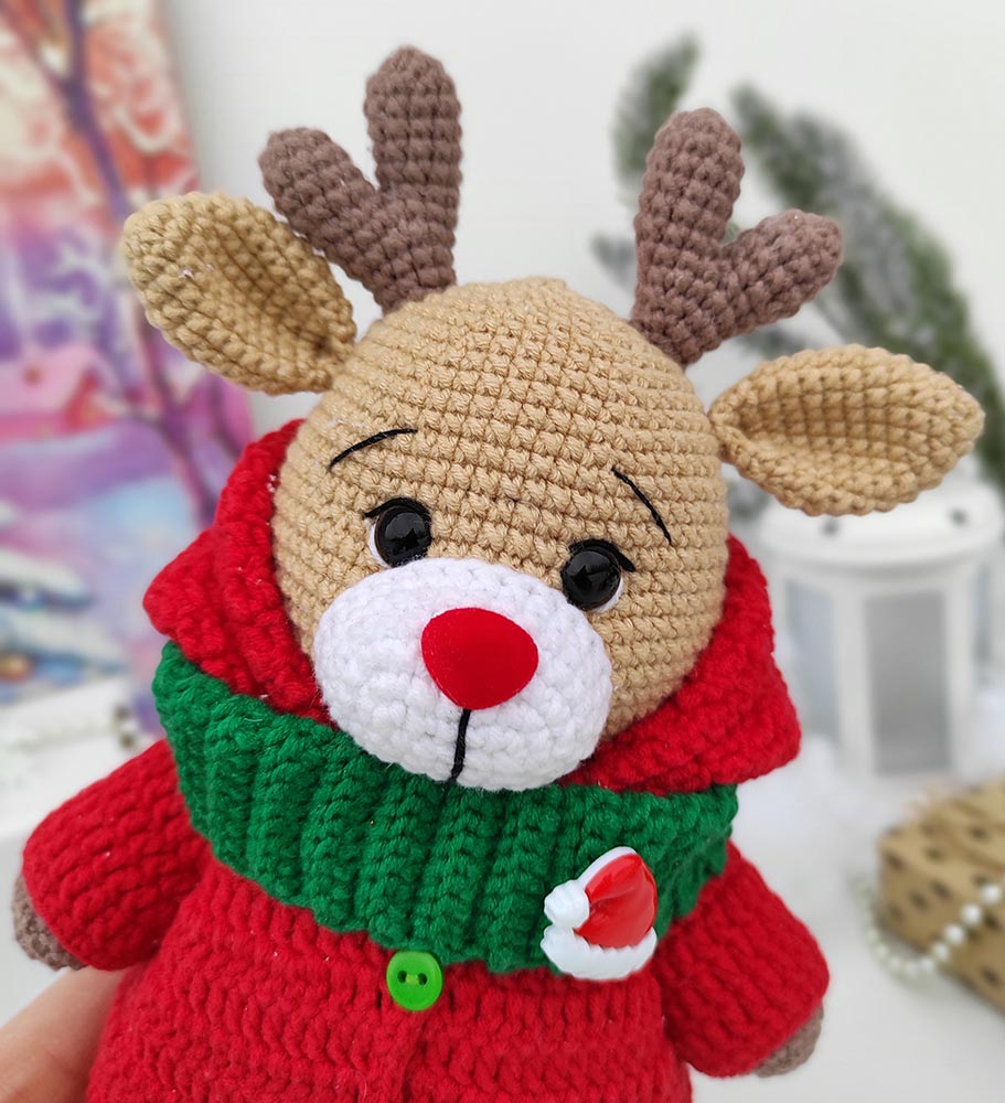 Ollie Deer Crochet Kit – Mary Maxim