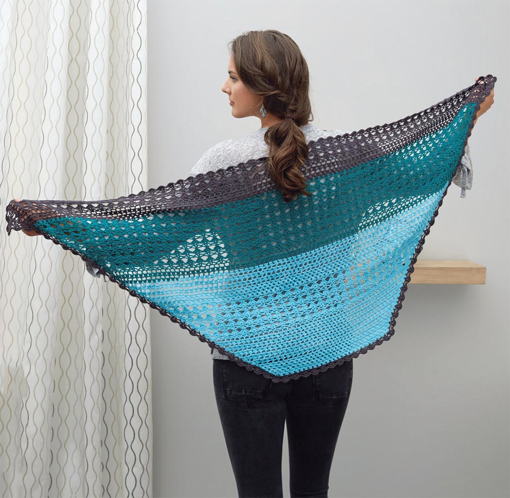 Free Changing Colors Shawl Pattern