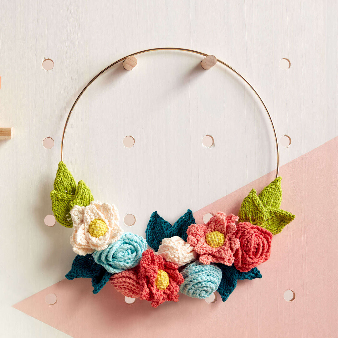 Free In Bloom Knit Wreath Pattern