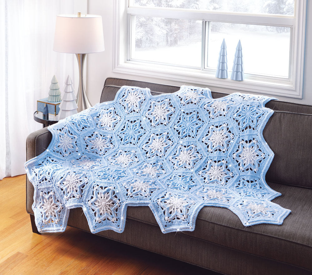 Snowflakes in a Ball Throw Pattern – Mary Maxim