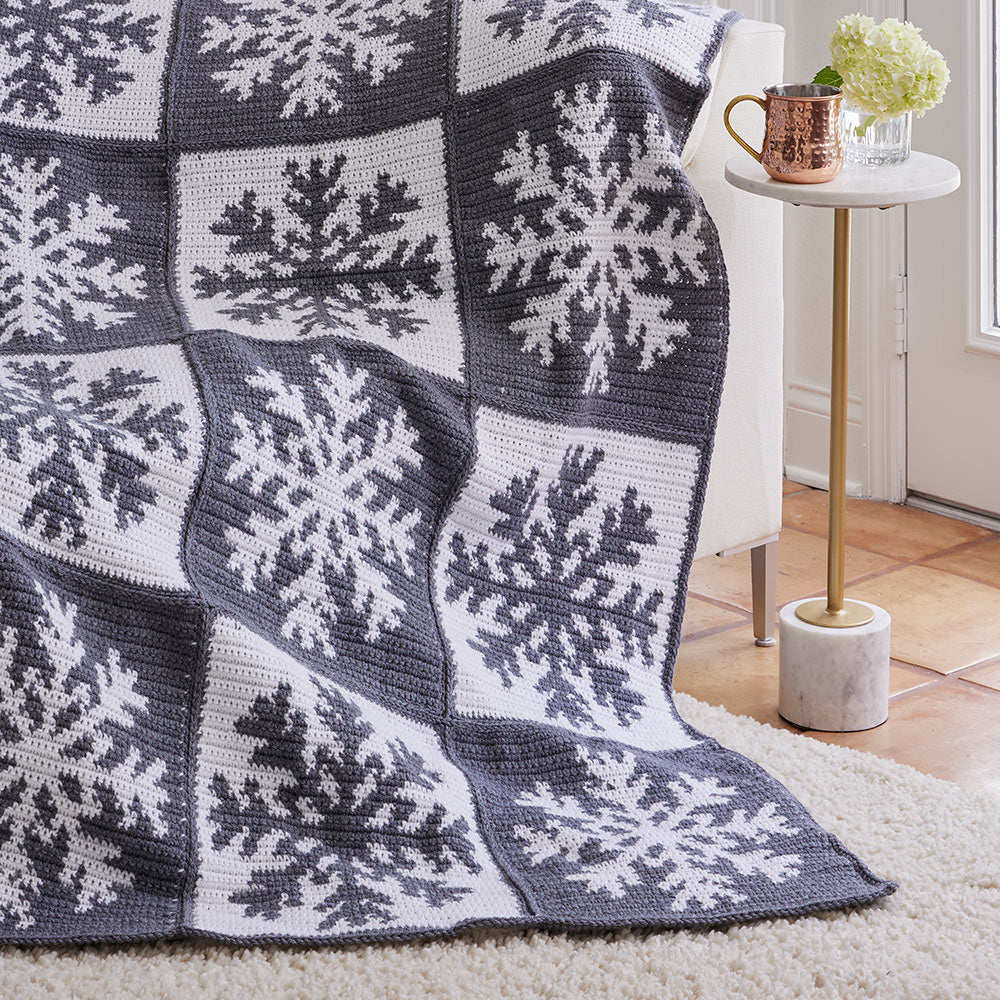 Blizzard Blanket – Mary Maxim