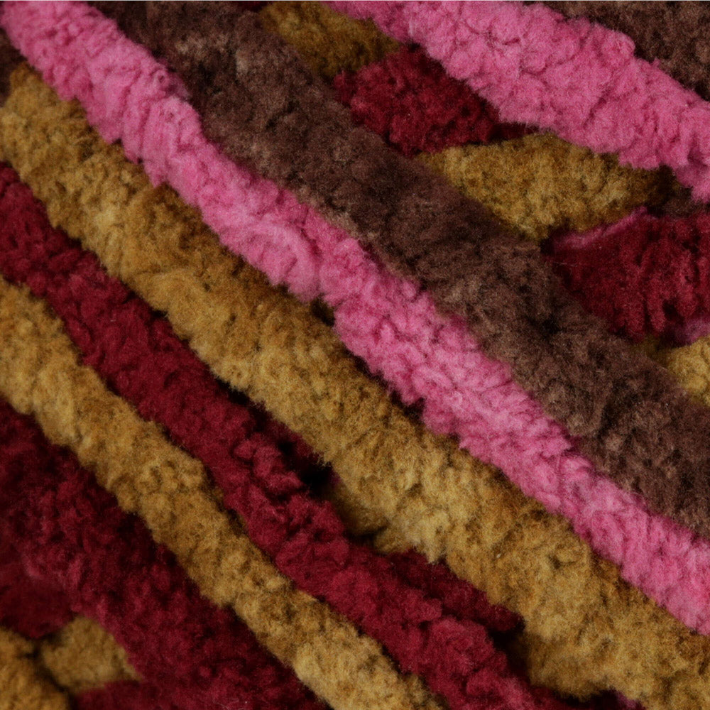  Bernat Knitting Yarn Blanket Big Ball Purple Plum 2