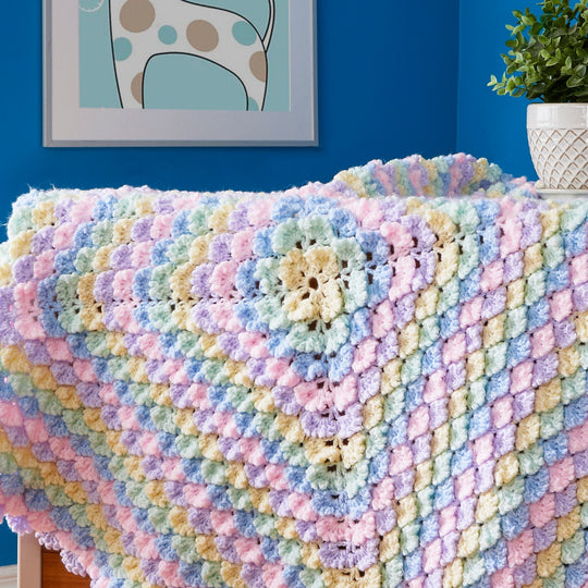 Ruffles Baby Blanket – Mary Maxim