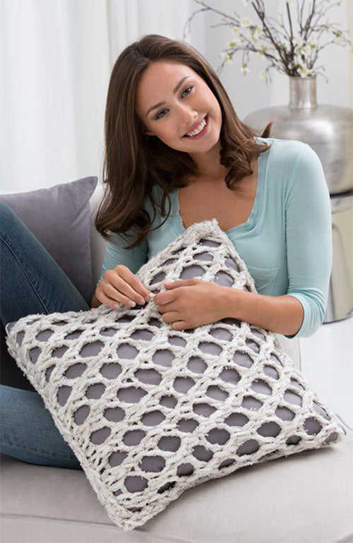 Free Mesh Pillow Cover Pattern