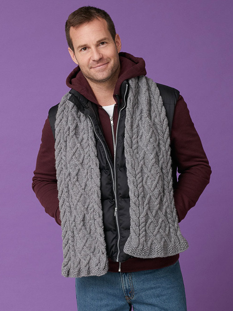 Free Men's Cabled Scarf Pattern