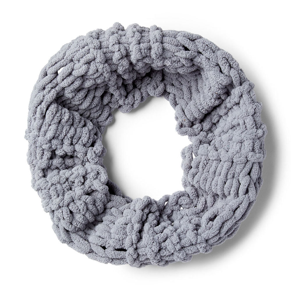 Free One-Ball Looped Cowl Pattern