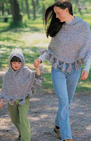 Modèle de tricot gratuit de ponchos Just Me &amp; Mom
