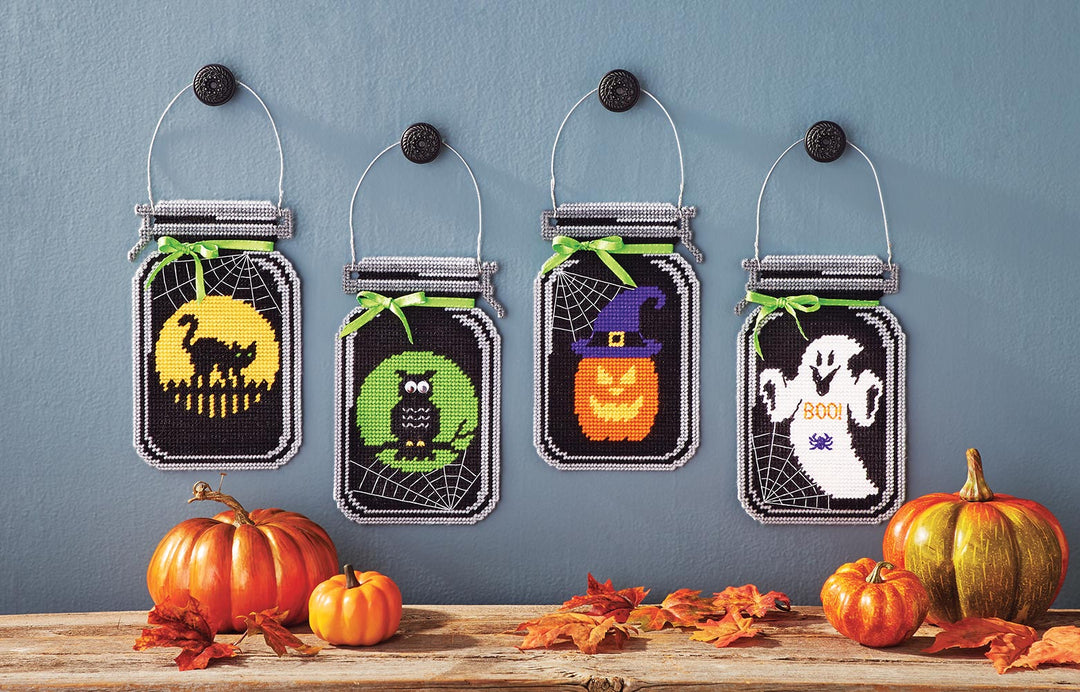 Spooky Halloween Mason Jar Plastic Canvas Kit