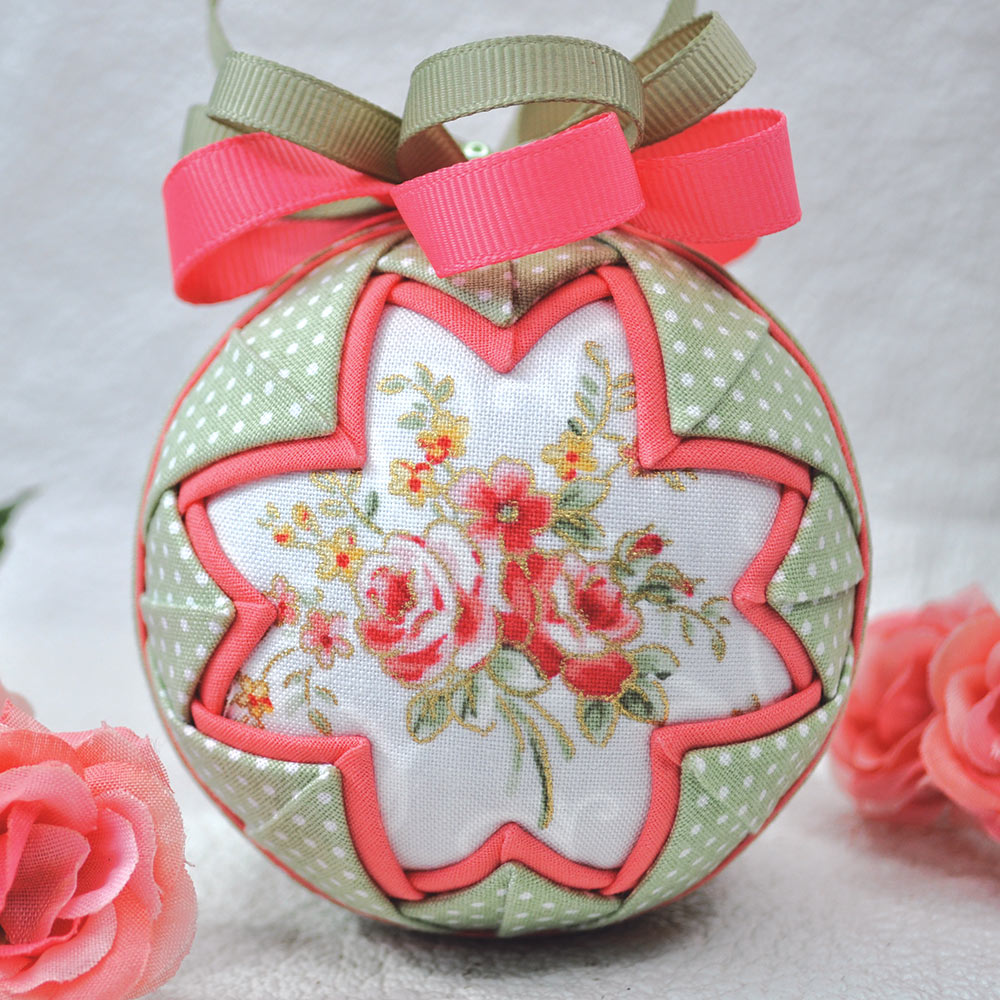 Coral Roses Quilted Ornament Kit